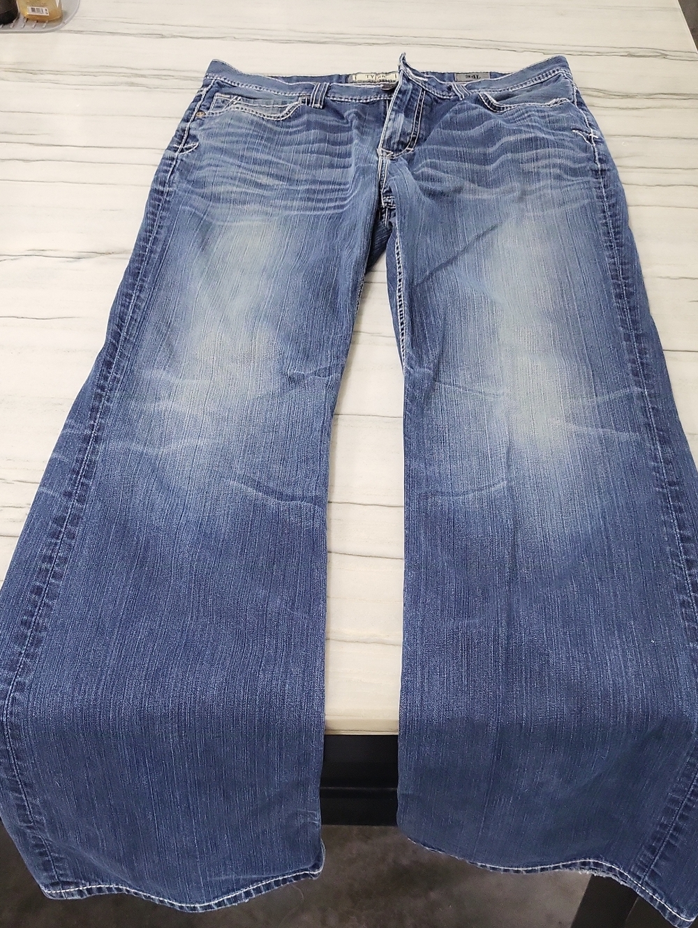 BKE Men's Light Blue Bootcut Jeans. Size 34L. Tyler Straight.